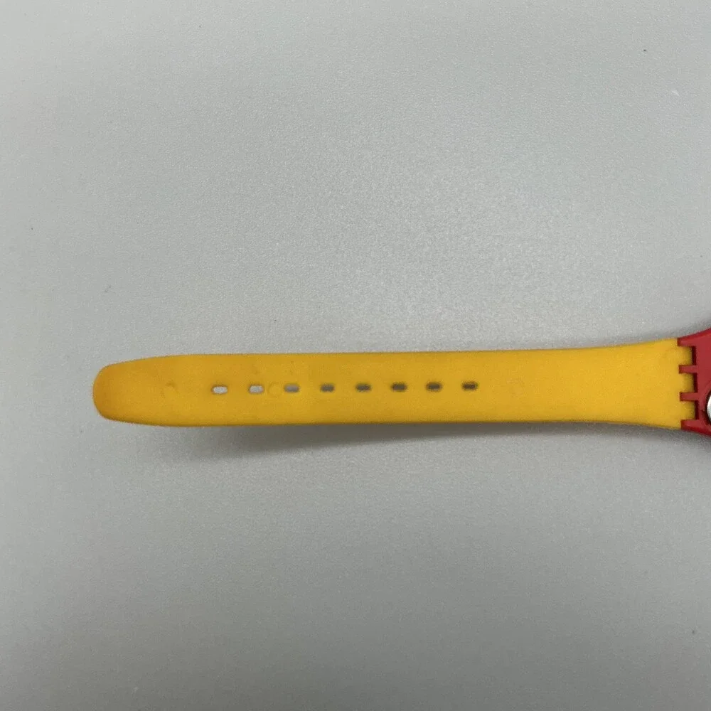Vintage Swatch Radar Womens Watch 25mm Green Dial Red Swiss New Battery